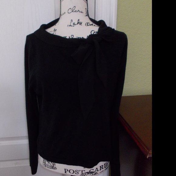 Vision Apparel Sweater with Necktie XL - Picture 1 of 4